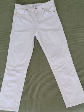 Zara White Cropped Straight-Leg Jeans